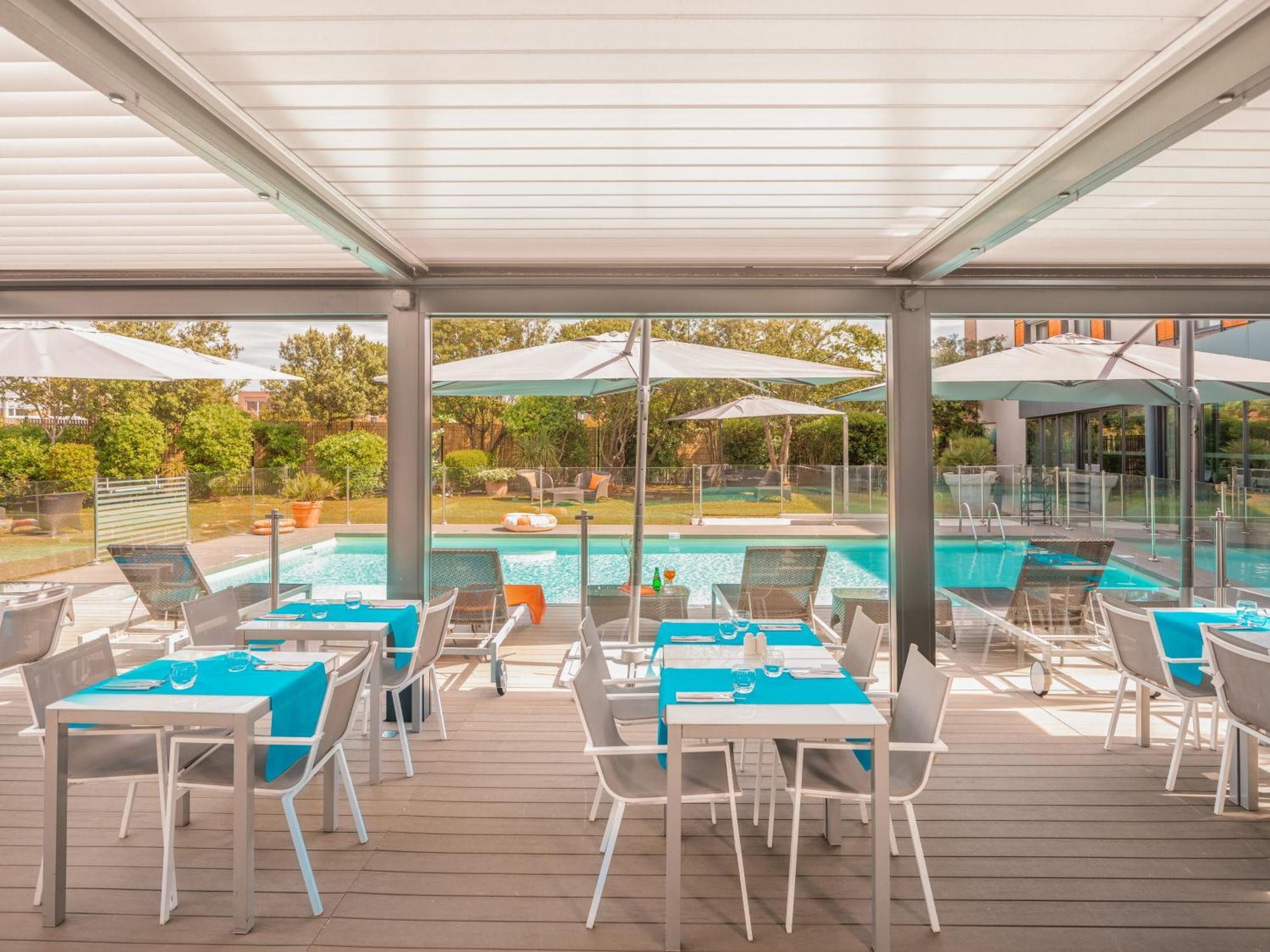 Holiday Inn Toulouse Airport By Ihg Blagnac Esterno foto