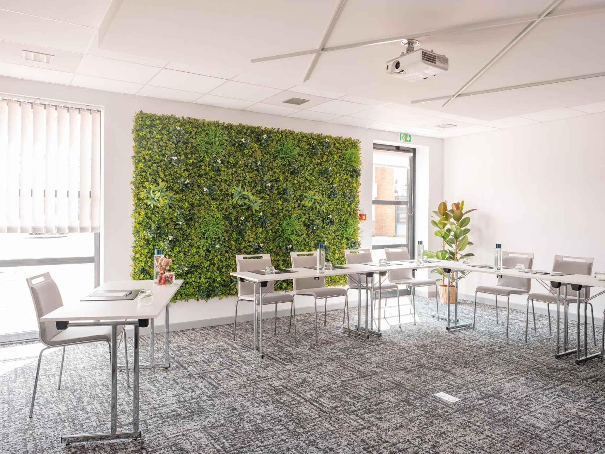 Holiday Inn Toulouse Airport By Ihg Blagnac Esterno foto